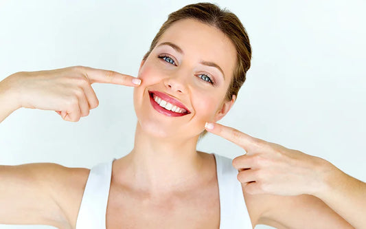 How Collagen Promotes Healthy Teeth & Gums